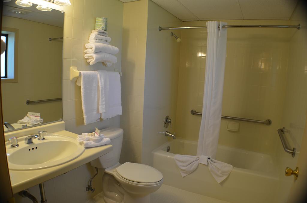 Amber'S Inn And Suites Wisconsin Dells Quarto foto